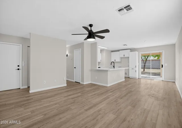 3rd image of 5711 N 73Rd Dr, Glendale, AZ 85303 | MLS# 7066978