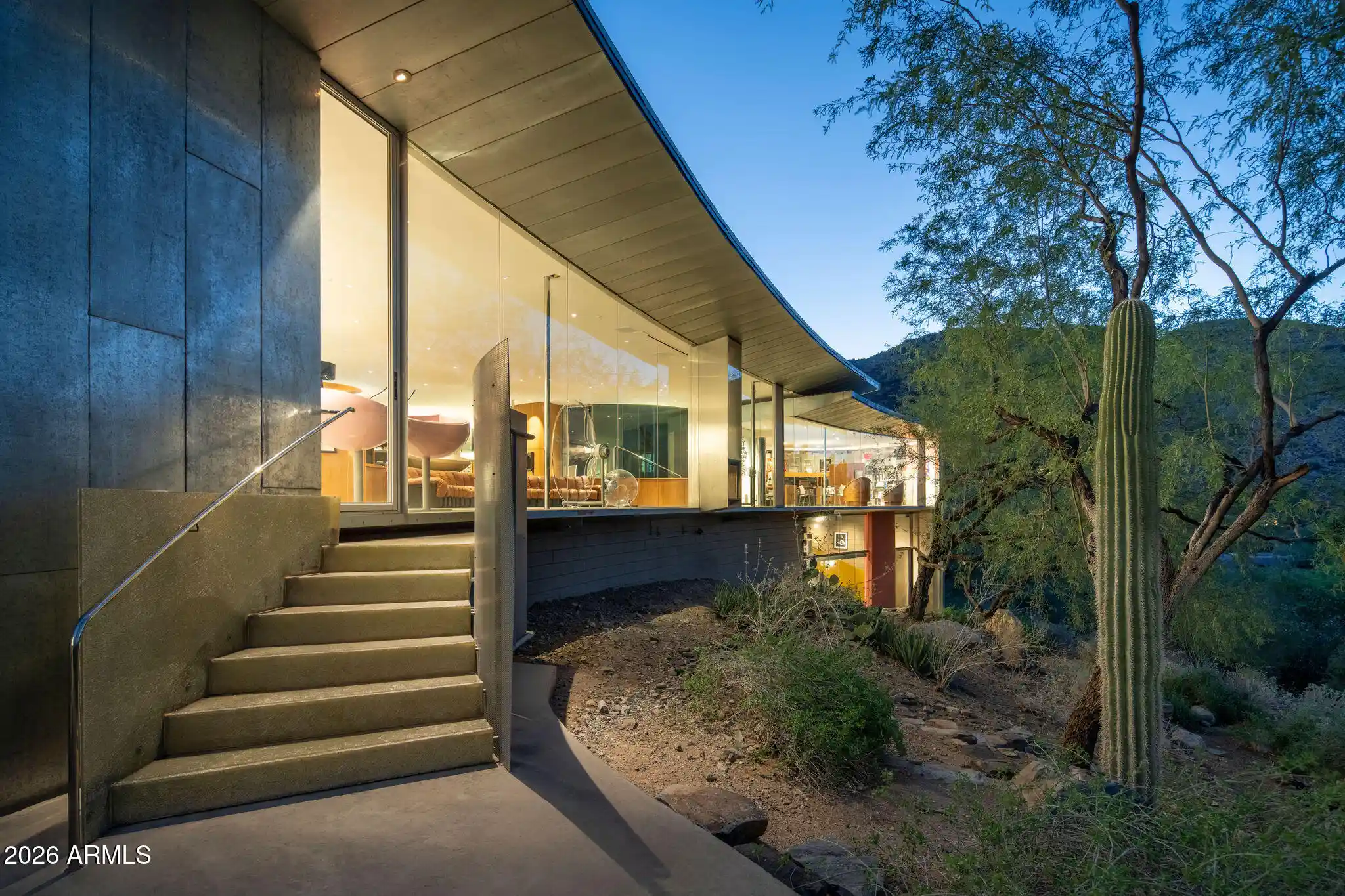 Photo 1 of Single family home for sale at 6030 E Hummingbird Ln, Paradise Valley, AZ 85253 | MLS# 7077167 | Listing updated on 2026-10-05
