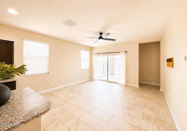 5th image of 7836 W Riverside Ave, Phoenix, AZ 85043 | MLS# 7066995
