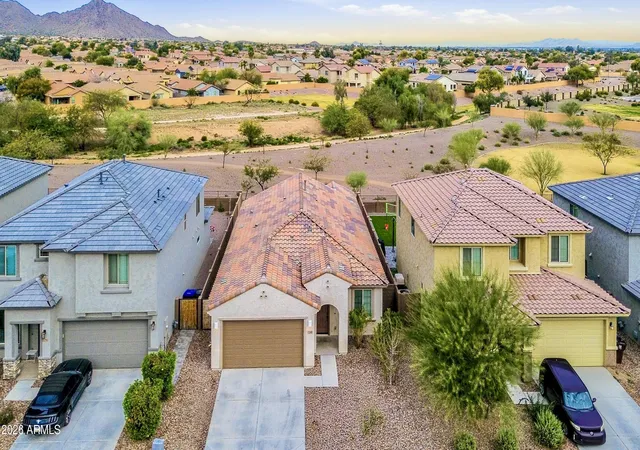 Photo 3 of Single family home for sale at 32300 N Daylight Dr, San Tan Valley, AZ 85144 | MLS# 7067034 | Listing updated on 2026-09-09