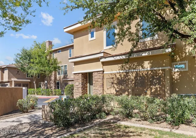 1st image of 5550 N 16th St #142, Phoenix, AZ 85016 | MLS# 7067052