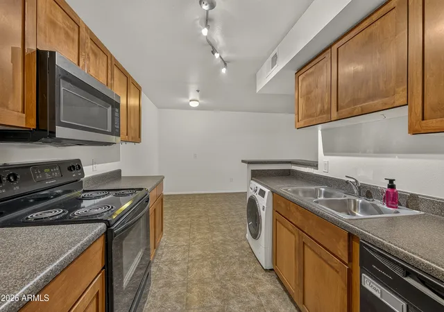 Photo 3 of Townhouse for sale at 1185 W University Ave #101, Flagstaff, AZ 86001 | MLS# 7067097 | Listing updated on 2026-10-04