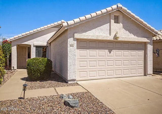 Photo 2 of Sale Pending at 22407 N 20th Place, Phoenix, AZ 85024 | MLS# 7069219 | Listing updated on 2026-09-09