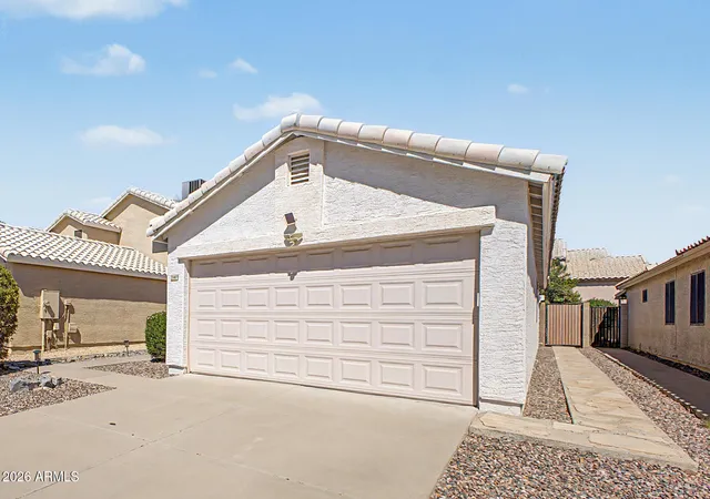 Photo 3 of Sale Pending at 22407 N 20th Place, Phoenix, AZ 85024 | MLS# 7069219 | Listing updated on 2026-09-09