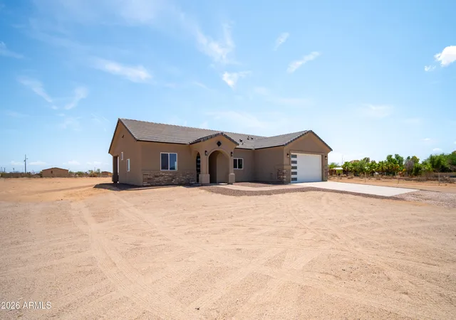 3rd image of 1327 N 380Th Dr, Tonopah, AZ 85354 | MLS# 7067139
