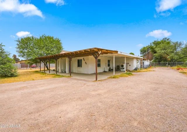 2nd image of 6306 W Vineyard Rd, Laveen, AZ 85339 | MLS# 7067142