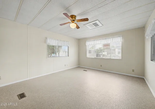 Photo 4 of Manufactured home for sale at 18026 N Cave Crk Rd #35, Phoenix, AZ 85032 | MLS# 7067449 | Listing updated on 2026-08-27