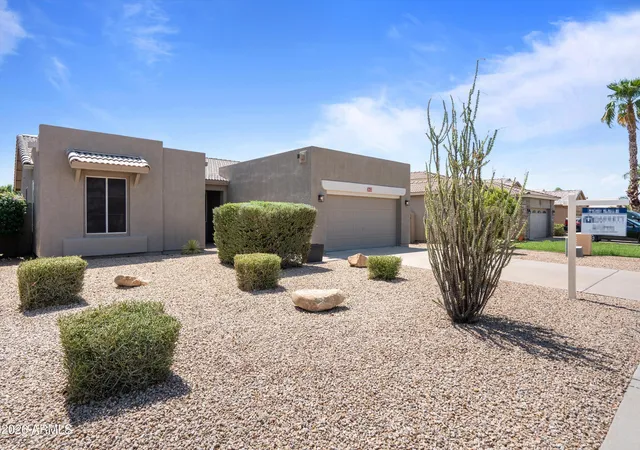 Photo 3 of Single family home for sale at 3433 E Santa Fe Ln, Gilbert, AZ 85297 | MLS# 7073397 | Listing updated on 2026-09-12