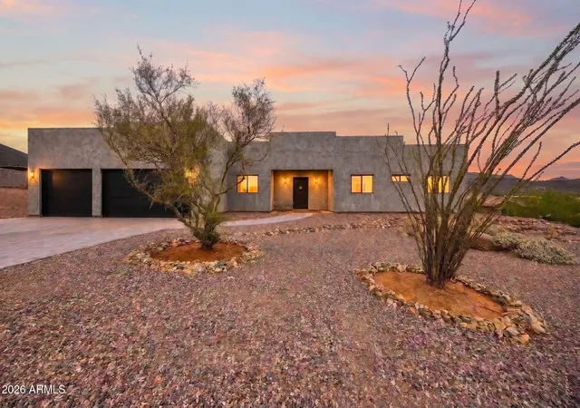 2nd image of 1008 W Honda Bow Rd, Phoenix, AZ 85086 | MLS# 7067217