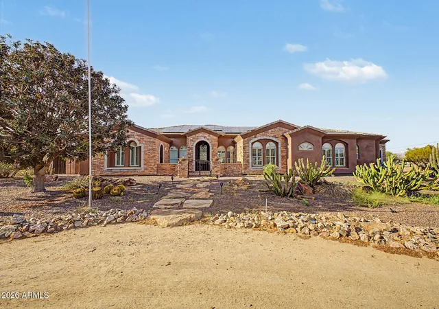 Photo 2 of Single family home for sale at 20548 E Navajo Dr, Queen Creek, AZ 85142 | MLS# 7067281 | Listing updated on 2026-09-14
