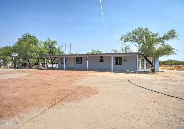 4th image of 12049 S Airport Rd, Buckeye, AZ 85326 | MLS# 7067237