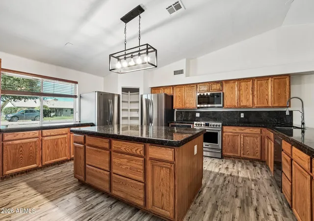 3rd image of 12137 E Bluebird Dr, Chandler, AZ 85286 | MLS# 7069014