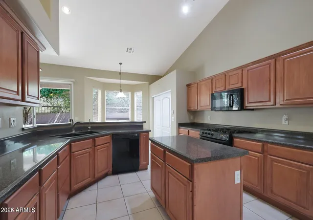 3rd image of 7632 E Snowdon Cir, Mesa, AZ 85207 | MLS# 7068097