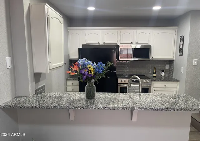 Photo 2 of Townhouse for sale at 510 N Alma School Rd #154, Mesa, AZ 85201 | MLS# 7067328 | Listing updated on 2026-09-12