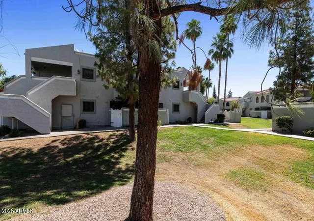 Townhouse for sale at 850 S River Dr #2041, Tempe, AZ 85281 | MLS# 7067319