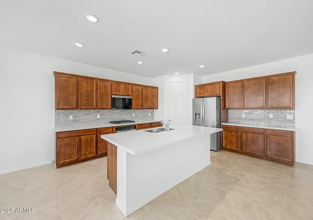 Photo 3 of Single family home for sale at 33259 N Zinfandel St, San Tan Valley, AZ 85143 | MLS# 7069230 | Listing updated on 2026-09-16