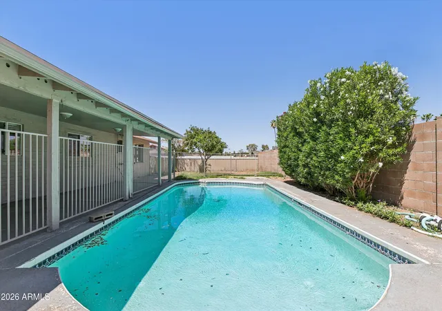 32nd image of 3020 W Hartford Dr, Phoenix, AZ 85053 | MLS# 7067359