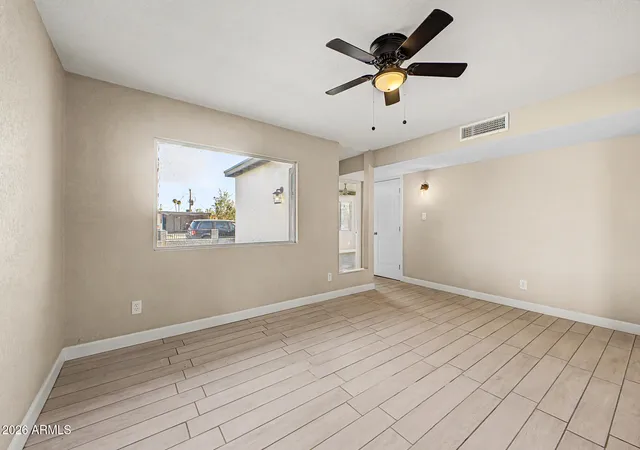 5th image of 5308 W Edgemont Ave, Phoenix, AZ 85035 | MLS# 7067383