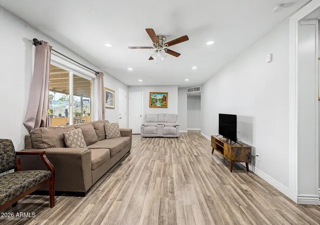 Photo 3 of Sale Pending at 5827 W Montecito Ave, Phoenix, AZ 85031 | MLS# 7067699 | Listing updated on 2026-08-21