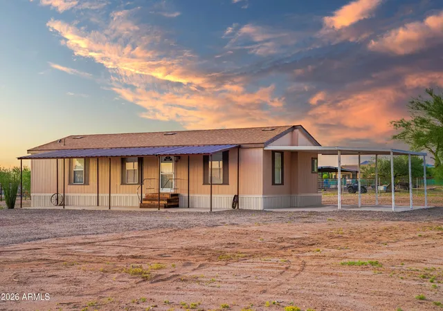 Photo 3 of Manufactured home for sale at 40514 N 251st Avenue, Morristown, AZ 85342 | MLS# 7068193 | Listing updated on 2026-08-19