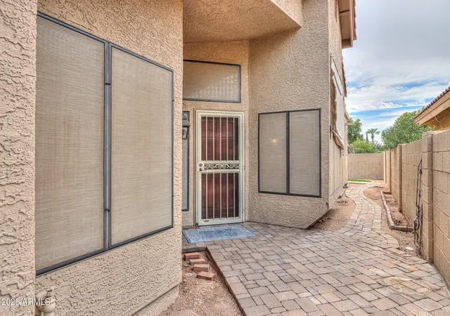 Photo 3 of Single family home for sale at 2337 W Shawnee Dr, Chandler, AZ 85224 | MLS# 7067470 | Listing updated on 2026-10-30