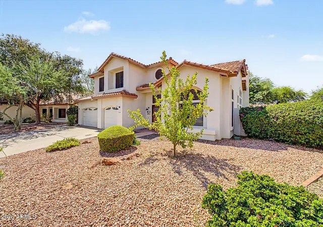 Photo 3 of Sale Pending at 12436 N 56th Drive, Glendale, AZ 85304 | MLS# 7067683 | Listing updated on 2026-09-10