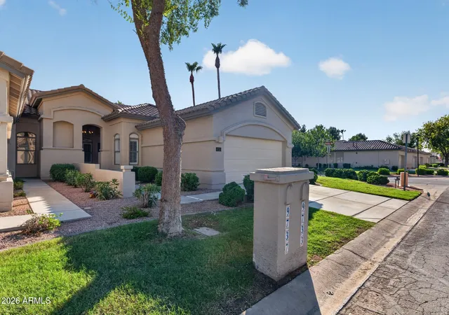 2nd image of 9733 E Holiday Wy, Sun Lakes, AZ 85248 | MLS# 7067528
