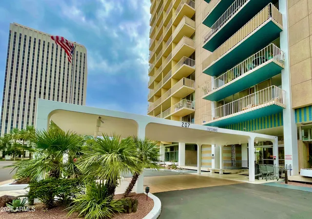 Photo 2 of Condo for sale at 207 W Clarendon Ave #22C, Phoenix, AZ 85013 | MLS# 7067668 | Listing updated on 2026-09-01