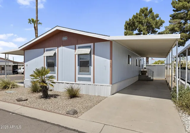 Photo 2 of Manufactured home for sale at 10955 N 79th Ave #125, Peoria, AZ 85345 | MLS# 7069406 | Listing updated on 2026-09-21
