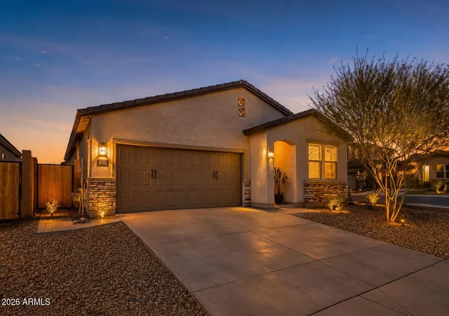 4th image of 5722 W Getty Dr, Phoenix, AZ 85043 | MLS# 7067561