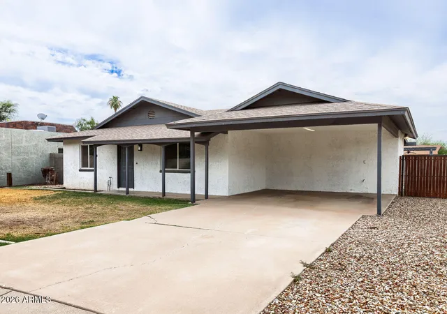 2nd image of 5755 W Sunnyside Dr, Glendale, AZ 85304 | MLS# 7068136