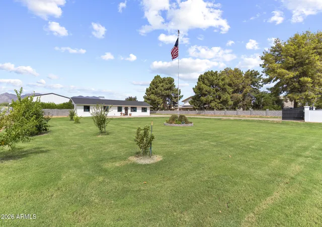 Photo 4 of Single family home for sale at 7350 N 185Th Ave, Waddell, AZ 85355 | MLS# 7070996 | Listing updated on 2026-08-26