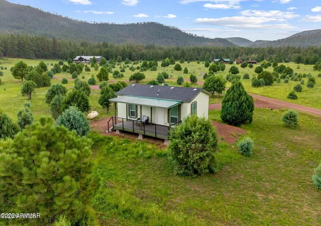 1st image of 2 N 2166, Nutrioso, AZ 85932 | MLS# 7067719