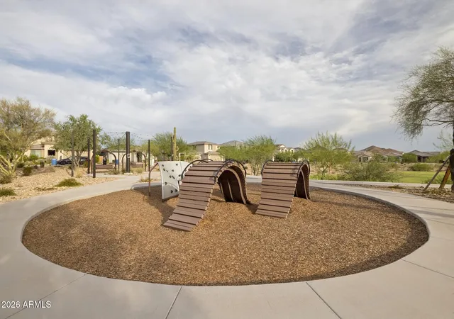 37th image of 2042 W Desert Forest Trl, Phoenix, AZ 85085 | MLS# 7070407