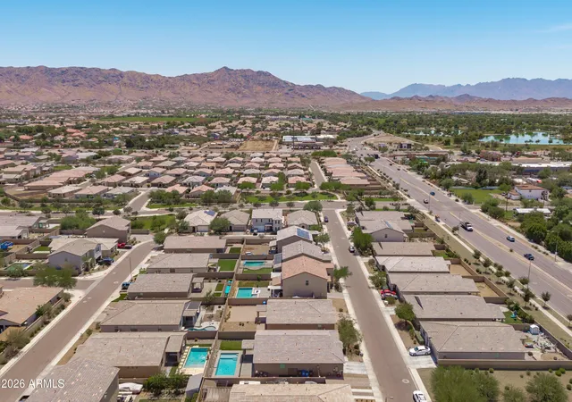 64th image of 7123 S 34th Ln, Phoenix, AZ 85041 | MLS# 7067805