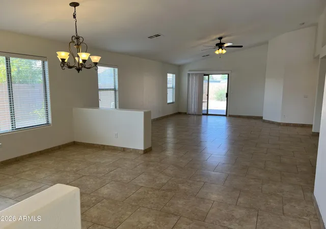 2nd image of 2556 W Tamarisk Ave, Phoenix, AZ 85041 | MLS# 7068021
