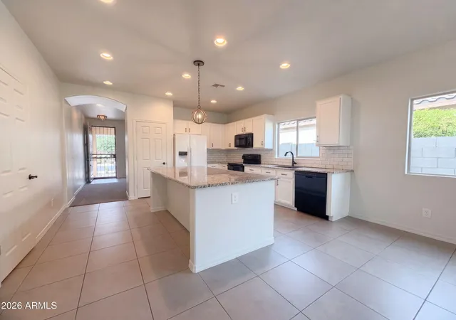 Photo 2 of Single family home for sale at 810 W Whistling Thorn Ave, San Tan Valley, AZ 85140 | MLS# 7067734 | Listing updated on 2026-09-18