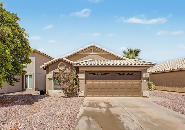 Photo 1 of Sale Pending at 4138 E Tanglewood Dr, Phoenix, AZ 85048 | MLS# 7068179 | Listing updated on 2026-09-11