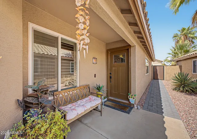 Photo 3 of Sale Pending at 4138 E Tanglewood Dr, Phoenix, AZ 85048 | MLS# 7068179 | Listing updated on 2026-09-11