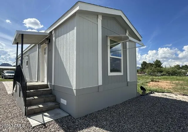 Photo 1 of Manufactured home for sale at 129 E Via Chica, Huachuca City, AZ 85616 | MLS# 7067820 | Listing updated on 2026-08-18
