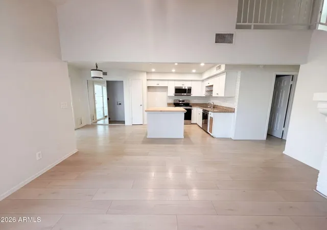 Photo 2 of Single family home for sale at 6723 W Aire Libre Ave, Peoria, AZ 85382 | MLS# 7067786 | Listing updated on 2026-08-28