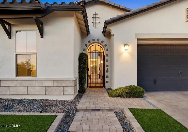 Photo 3 of Single family home for sale at 2080 E Aquarius Pl, Chandler, AZ 85249 | MLS# 7068162 | Listing updated on 2026-09-01