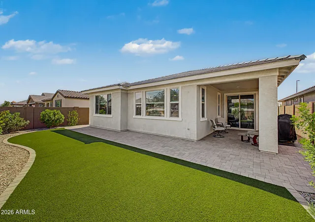 Photo 3 of Single family home for sale at 537 S Pheasant Dr, Gilbert, AZ 85296 | MLS# 7070393 | Listing updated on 2026-09-14