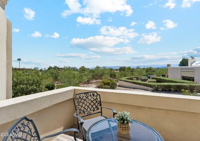 Photo 4 of Townhouse for sale at 3800 E Lincoln Dr #37, Phoenix, AZ 85018 | MLS# 7069056 | Listing updated on 2026-08-21