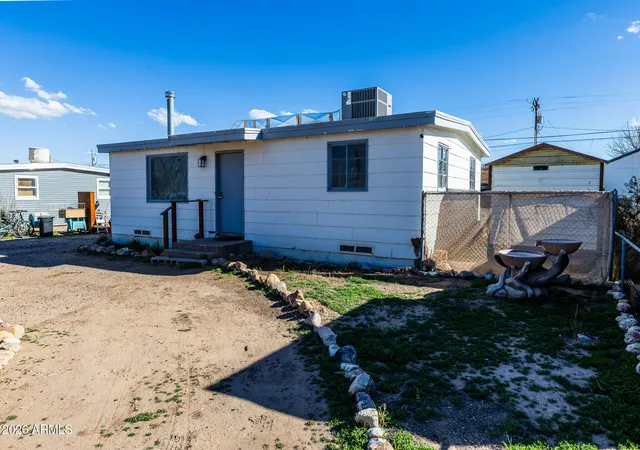 Photo 3 of Single family home for sale at 104 E Apache St, Huachuca City, AZ 85616 | MLS# 7070712 | Listing updated on 2026-09-02
