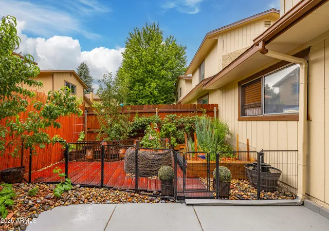 Photo 3 of Townhouse for sale at 2531 E Jeffrey Loop, Flagstaff, AZ 86004 | MLS# 7069882 | Listing updated on 2026-09-13