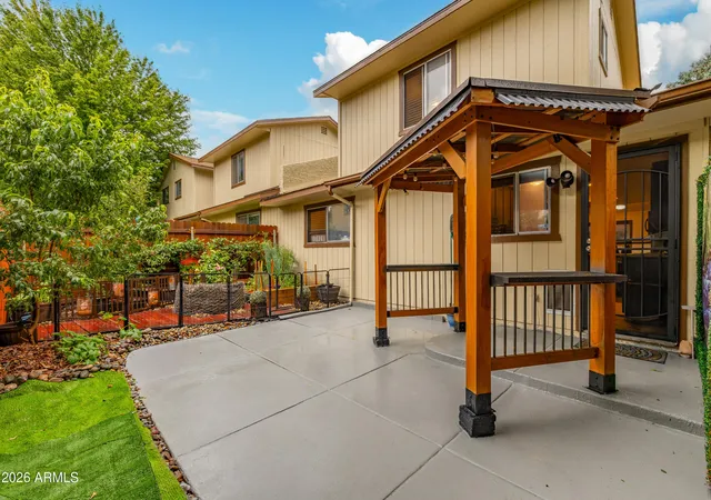 Photo 4 of Townhouse for sale at 2531 E Jeffrey Loop, Flagstaff, AZ 86004 | MLS# 7069882 | Listing updated on 2026-09-13