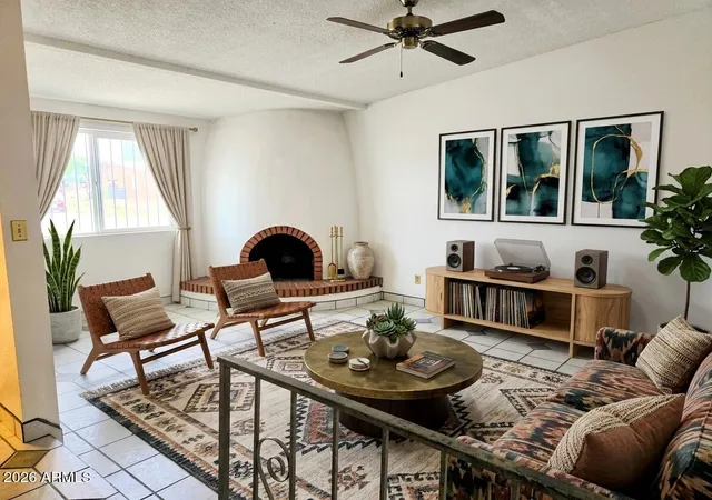 Photo 3 of Single family home for sale at 3865 Redwing Pl, Sierra Vista, AZ 85635 | MLS# 7067897 | Listing updated on 2026-08-18