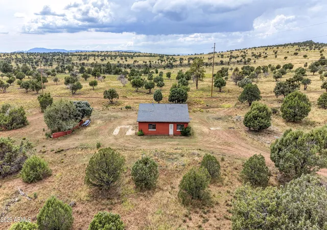 Photo 1 of Single family home for sale at 10611 W Fossil Crk Rd, Pine, AZ 85544 | MLS# 7067937 | Listing updated on 2026-08-18