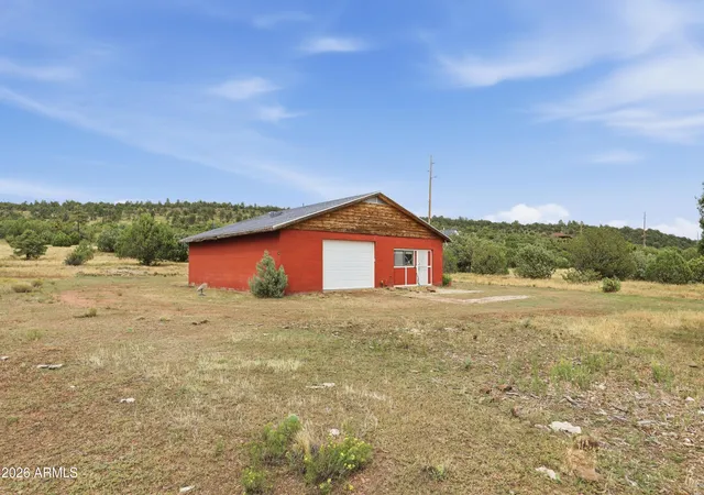 Photo 2 of Single family home for sale at 10611 W Fossil Crk Rd, Pine, AZ 85544 | MLS# 7067937 | Listing updated on 2026-08-18